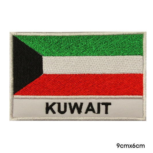 Bandera nacional de Kuwait con nombre